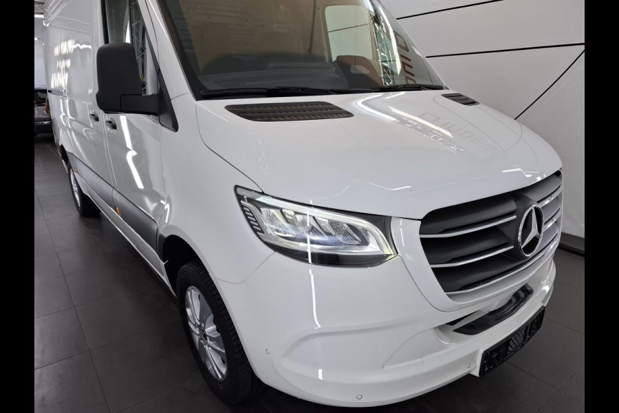 Mercedes-Benz Sprinter 317 CDI L2 H2 Automaat Led 3.5T Trekhaak (wordt verwacht)