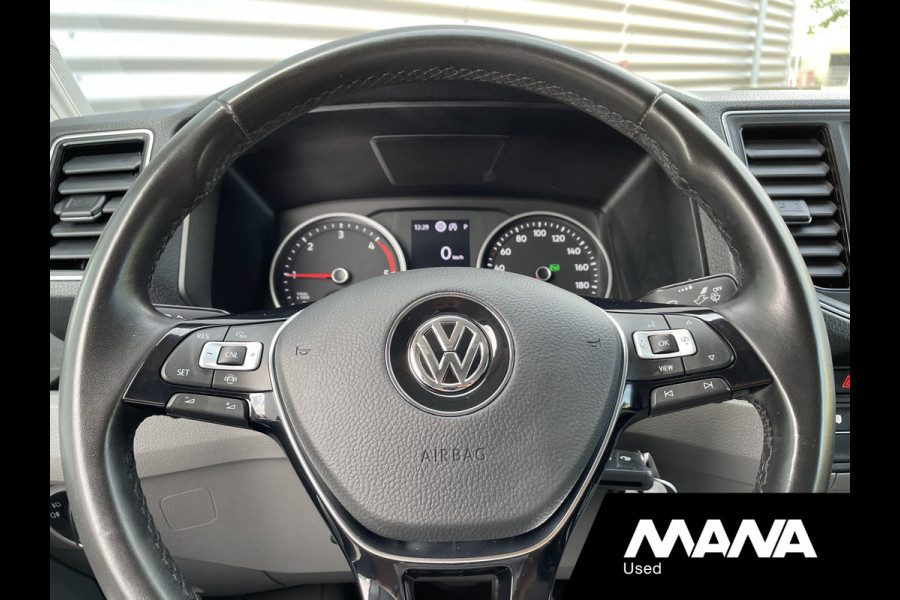 Volkswagen Crafter 35 2.0 177pk TDI L3H3 Automaat LED Cruise Airco ClimateControl Trekhaak