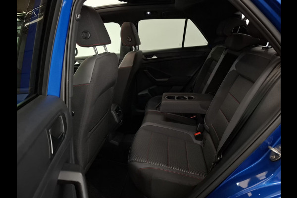 Volkswagen T-Roc 1.5 TSI Sport Business R - Automaat - Pano/schuifdak - Beats - Navi - Afn.Trekhaak