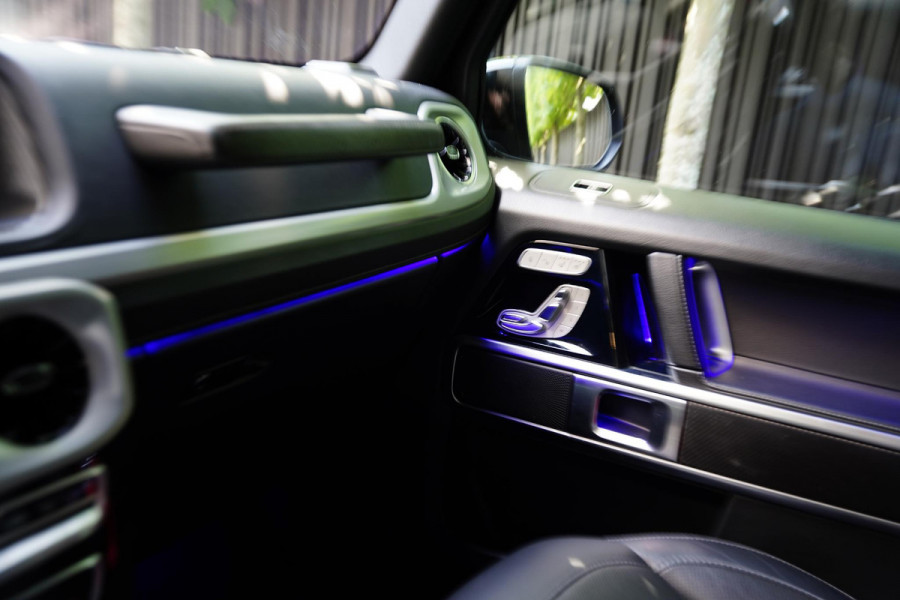 Mercedes-Benz G-Klasse 500 / Multicontour Stoelen / Sterrenhemel / 23 Inch