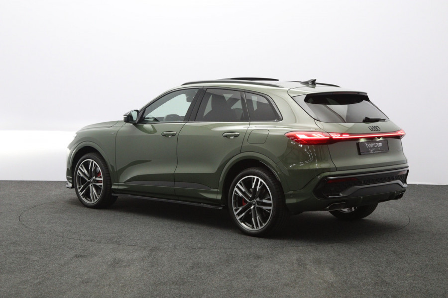 Audi Q5 2.0 TFSI e-hybrid 367 PK Quattro S-Line Competition PHEV, Panoramadak, 360 Camera, Winterpakket, Memory