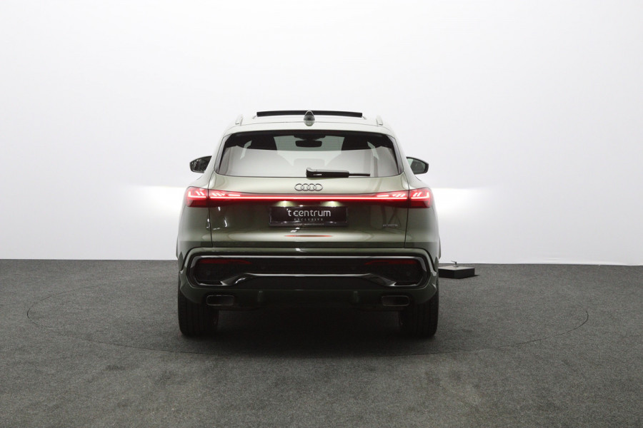 Audi Q5 2.0 TFSI e-hybrid 367 PK Quattro S-Line Competition PHEV, Panoramadak, 360 Camera, Winterpakket, Memory