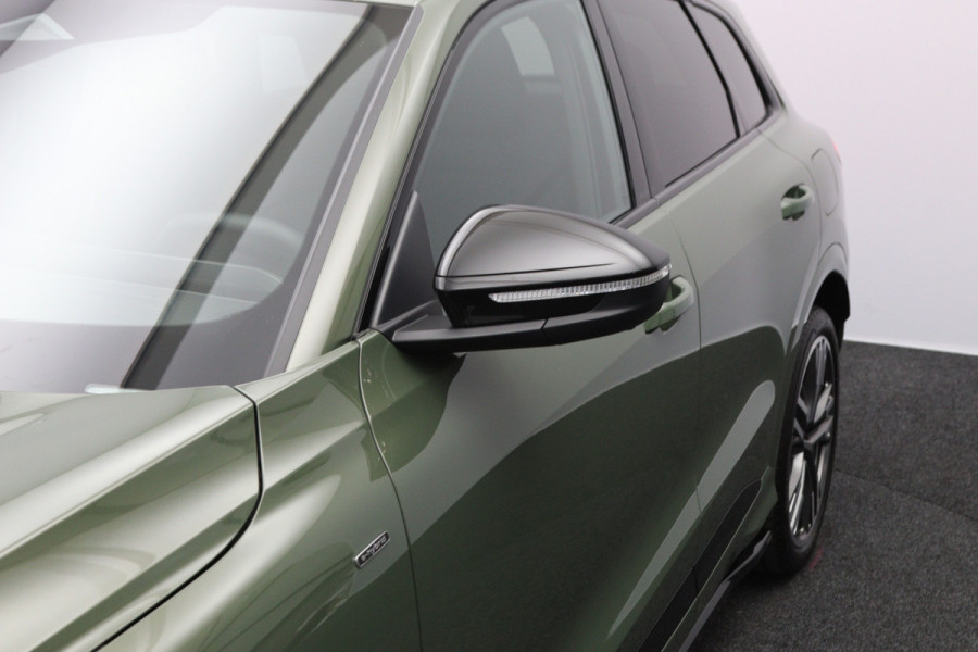 Audi Q5 2.0 TFSI e-hybrid 367 PK Quattro S-Line Competition PHEV, Panoramadak, 360 Camera, Winterpakket, Memory