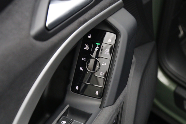 Audi Q5 2.0 TFSI e-hybrid 367 PK Quattro S-Line Competition PHEV, Panoramadak, 360 Camera, Winterpakket, Memory