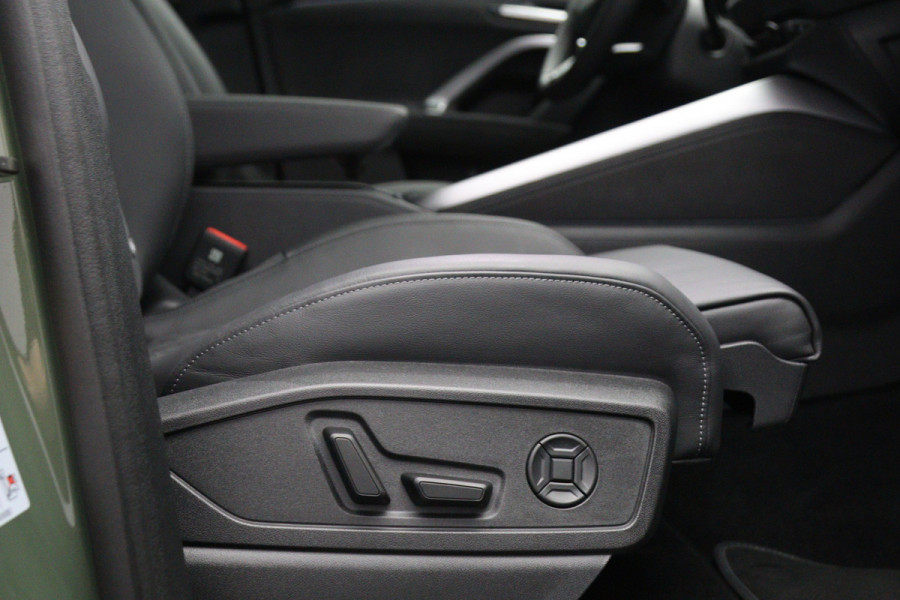 Audi Q5 2.0 TFSI e-hybrid 367 PK Quattro S-Line Competition PHEV, Panoramadak, 360 Camera, Winterpakket, Memory