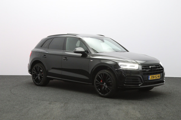 Audi Q5 55 TFSI e 367 PK Quattro Competition PHEV, Panoramadak, Camera, 21" LM