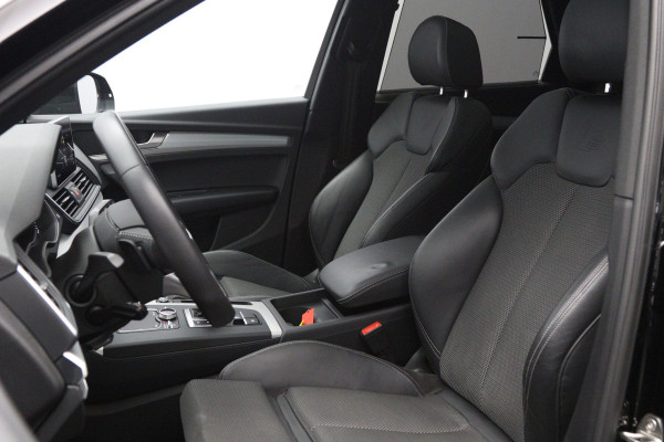 Audi Q5 55 TFSI e 367 PK Quattro Competition PHEV, Panoramadak, Camera, 21" LM