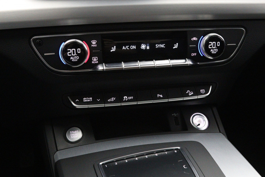 Audi Q5 55 TFSI e 367 PK Quattro Competition PHEV, Panoramadak, Camera, 21" LM