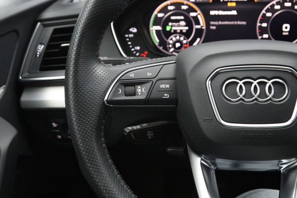 Audi Q5 55 TFSI e 367 PK Quattro Competition PHEV, Panoramadak, Camera, 21" LM