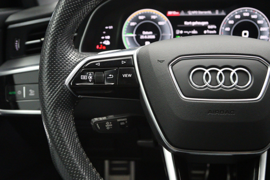 Audi A6 Avant 55 TFSI e Quattro 367 PK Competition, Panoramadak, Tour-Pakket, Camera
