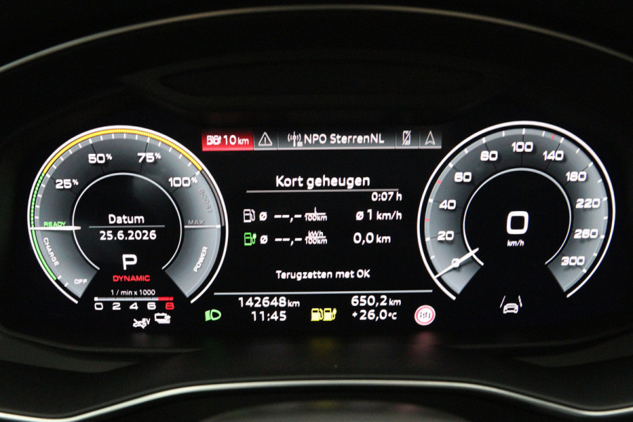 Audi A6 Avant 55 TFSI e Quattro 367 PK Competition, Panoramadak, Tour-Pakket, Camera