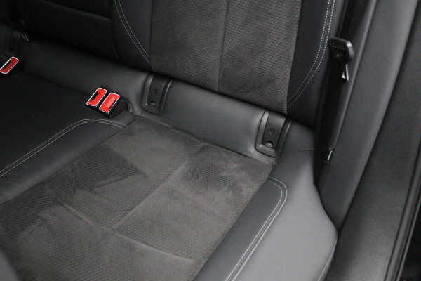 Audi A6 Avant 55 TFSI e Quattro 367 PK Competition, Panoramadak, Tour-Pakket, Camera