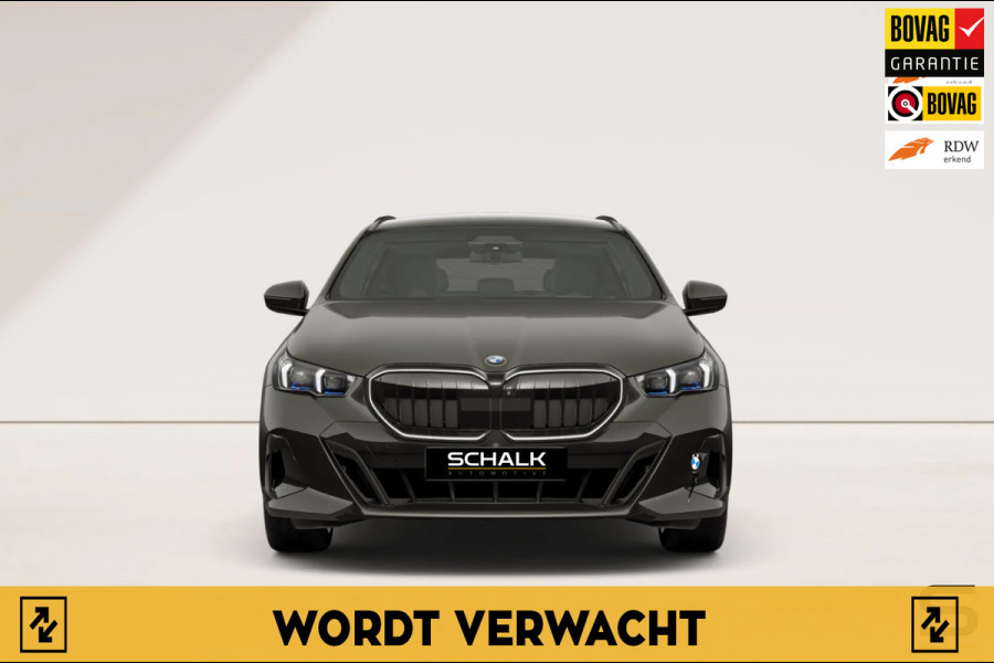 BMW 5 Serie Touring 550e xDrive|Full|B&W|Pano|Fiscaal€72.800