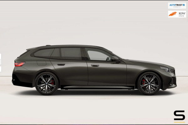 BMW 5 Serie Touring 550e xDrive|Full|B&W|Pano|Fiscaal€72.800