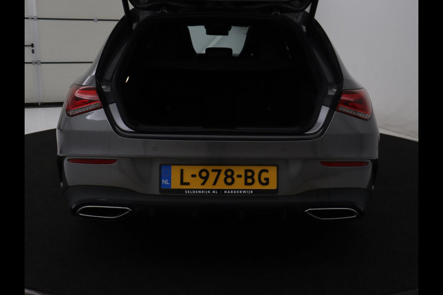 Mercedes-Benz CLA-Klasse Shooting Brake 180 Business Solution AMG | Panoramadak | Stoelverwarming | Memory | Sfeerverlichting | Matrix LED | Leder/Alcantara | Side Assist | Widescreen | Navigatie | Camera | Climate control