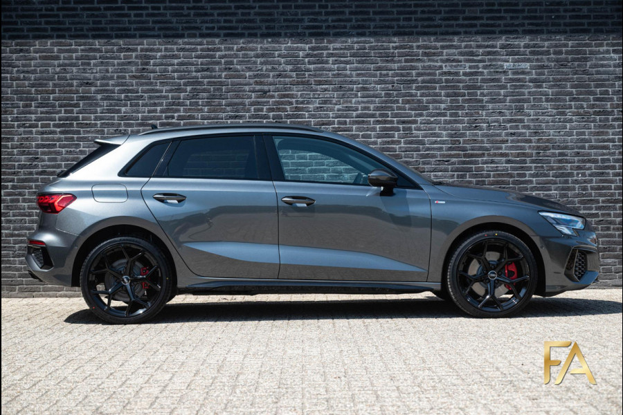 Audi A3 Sportback 45 TFSI e S Line Competition 19Inch|Fullblack|RSSeats