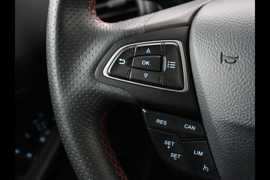 Ford EcoSport 1.0 EcoBoost ST-Line | Trekhaak | Half leder | Carplay | Navigatie | Camera | Dodehoek detectie | Climate control | Bluetooth | Cruise control | 17'' | Parkeerhulp