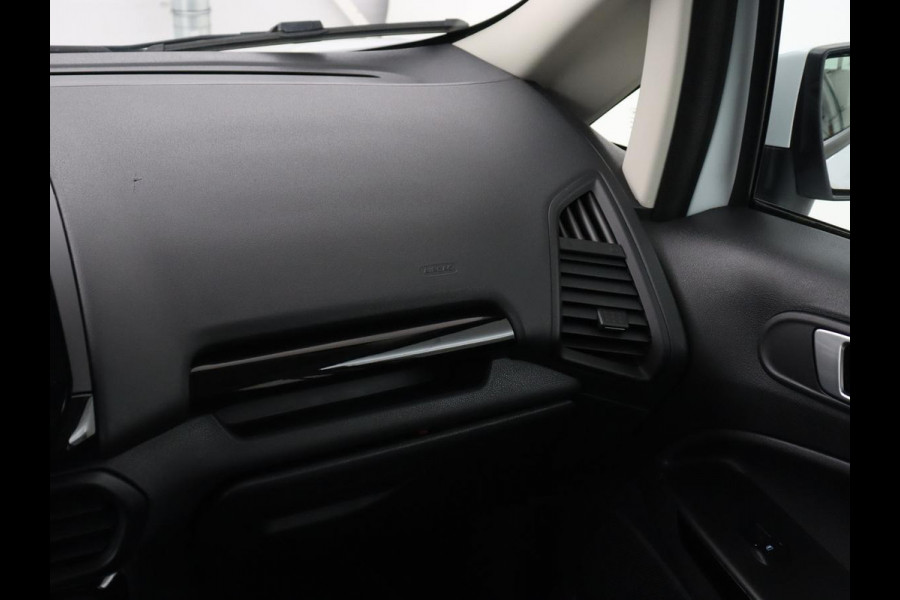 Ford EcoSport 1.0 EcoBoost ST-Line | Trekhaak | Half leder | Carplay | Navigatie | Camera | Dodehoek detectie | Climate control | Bluetooth | Cruise control | 17'' | Parkeerhulp