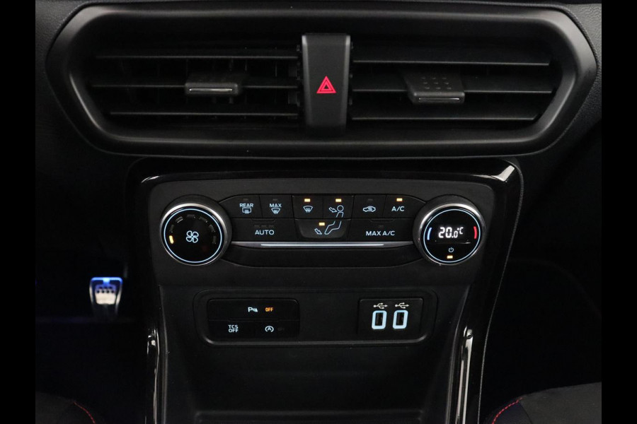 Ford EcoSport 1.0 EcoBoost ST-Line | Trekhaak | Half leder | Carplay | Navigatie | Camera | Dodehoek detectie | Climate control | Bluetooth | Cruise control | 17'' | Parkeerhulp
