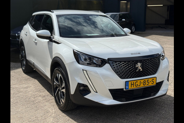 Peugeot 2008 1.2 PureTech Allure|Navi|CarPlay|Camera|1eig