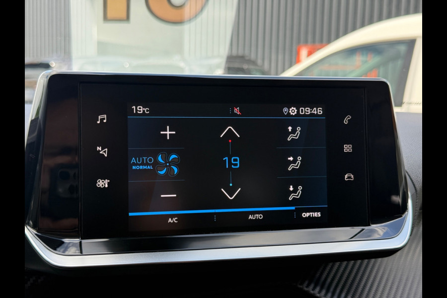 Peugeot 2008 1.2 PureTech Allure|Navi|CarPlay|Camera|1eig
