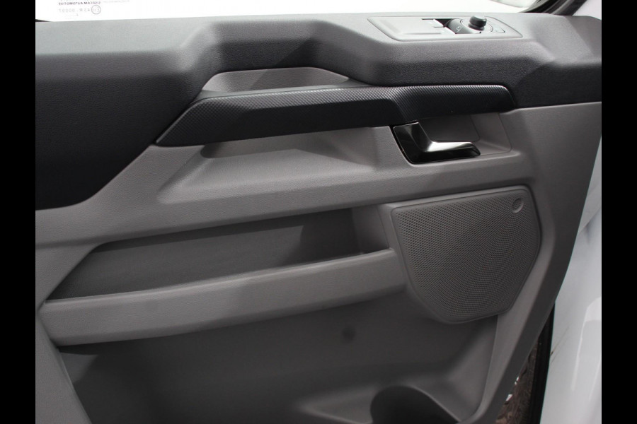 Ford Transit Custom 340 L2H1 Limited 65 kWh 8 persoons Automaat Cruise Control Airco Lichtmetalen Velgen