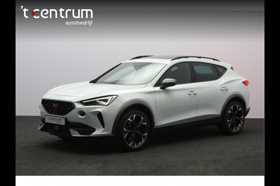 CUPRA Formentor 1.4 e-Hybrid 245 PK VZ Performance PHEV, Panoramadak, Trekhaak, Leder