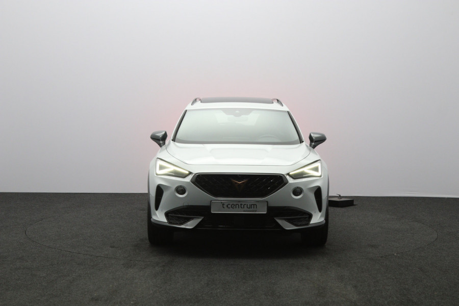 CUPRA Formentor 1.4 e-Hybrid 245 PK VZ Performance PHEV, Panoramadak, Trekhaak, Leder