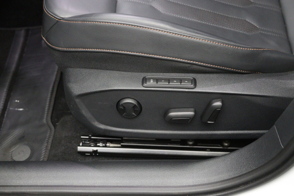 CUPRA Formentor 1.4 e-Hybrid 245 PK VZ Performance PHEV, Panoramadak, Trekhaak, Leder