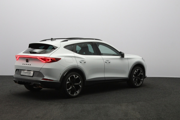 CUPRA Formentor 1.4 e-Hybrid 245 PK VZ Performance PHEV, Panoramadak, Trekhaak, Leder