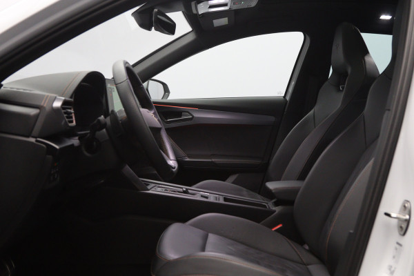 CUPRA Formentor 1.4 e-Hybrid 245 PK VZ Performance PHEV, Panoramadak, Trekhaak, Leder