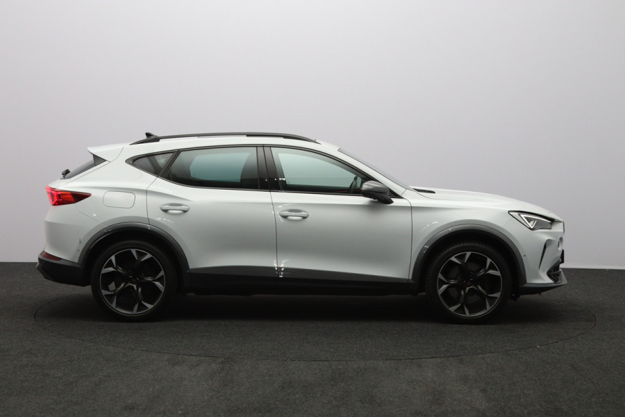 CUPRA Formentor 1.4 e-Hybrid 245 PK VZ Performance PHEV, Panoramadak, Trekhaak, Leder