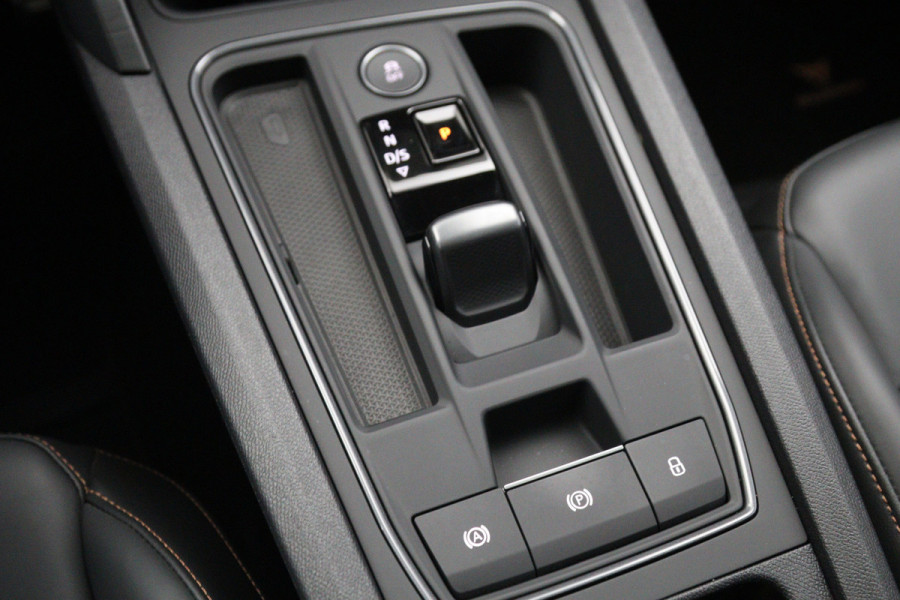 CUPRA Formentor 1.4 e-Hybrid 245 PK VZ Performance PHEV, Panoramadak, Trekhaak, Leder