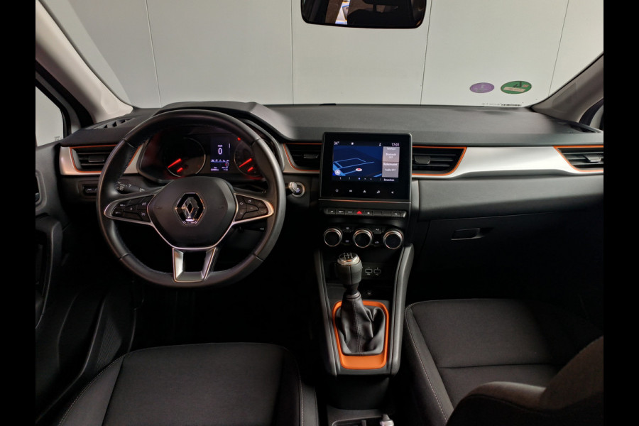 Renault Captur 1.0 TCe 100 Intens + afneembare trekhaak uit 2019 Rijklaar + 12 maanden Bovag-garantie Henk Jongen Auto's in Helmond,  al 50 jaar service zoals 't hoort!