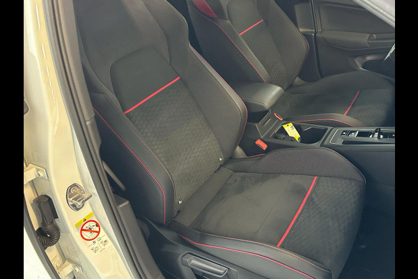 Volkswagen Golf 2.0 TSI GTI Clubsport|Panorama! Blackstyle! IQ! 300PK IQ Drive!