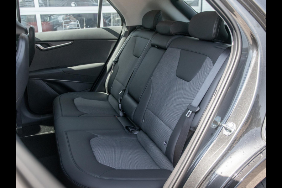 Kia Niro 1.6 GDi Hybrid DynamicLine | Zuinig! | Voorraad | Adapt. cruise & Climate controle | Navigatie | Camera