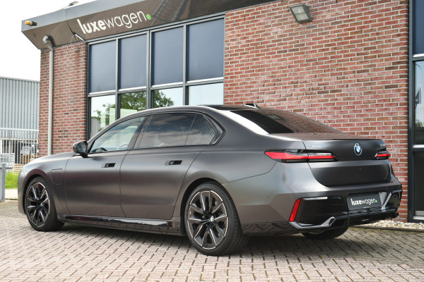 BMW 7 Serie 750e xDrive M-Sport Pro Frozen-Grey Auto-Doors Exe-Drive-Pro Trekhaak