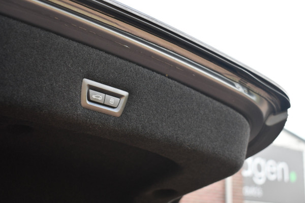 BMW 7 Serie 750e xDrive M-Sport Pro Frozen-Grey Auto-Doors Exe-Drive-Pro Trekhaak