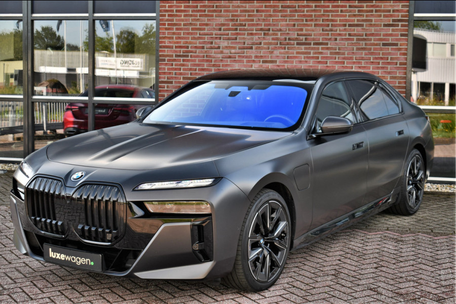 BMW 7 Serie 750e xDrive M-Sport Pro Frozen-Grey Auto-Doors Exe-Drive-Pro Trekhaak