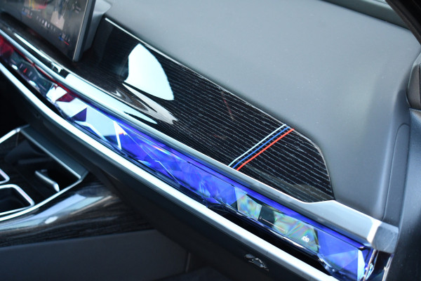 BMW 7 Serie 750e xDrive M-Sport Pro Frozen-Grey Auto-Doors Exe-Drive-Pro Trekhaak