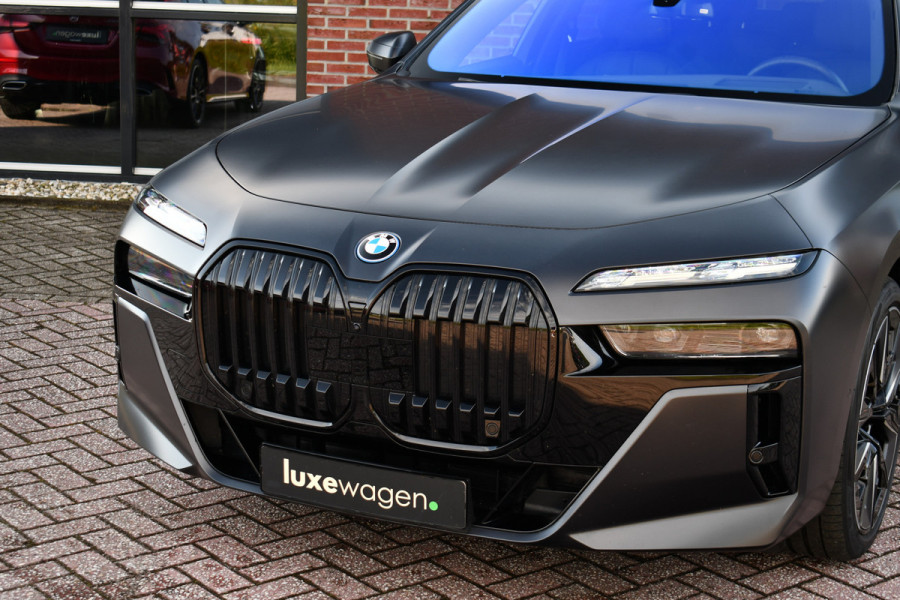 BMW 7 Serie 750e xDrive M-Sport Pro Frozen-Grey Auto-Doors Exe-Drive-Pro Trekhaak