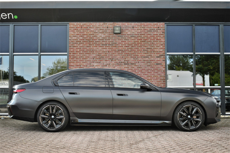 BMW 7 Serie 750e xDrive M-Sport Pro Frozen-Grey Auto-Doors Exe-Drive-Pro Trekhaak