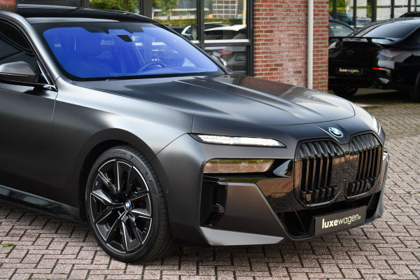 BMW 7 Serie 750e xDrive M-Sport Pro Frozen-Grey Auto-Doors Exe-Drive-Pro Trekhaak