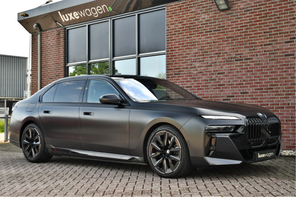 BMW 7 Serie 750e xDrive M-Sport Pro Frozen-Grey Auto-Doors Exe-Drive-Pro Trekhaak