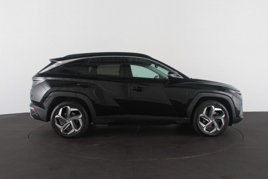 Hyundai Tucson 1.6 T-GDI PHEV Comfort Smart 4WD > Krell audio/Plug-in Hybride/keyless/Phantom Black...