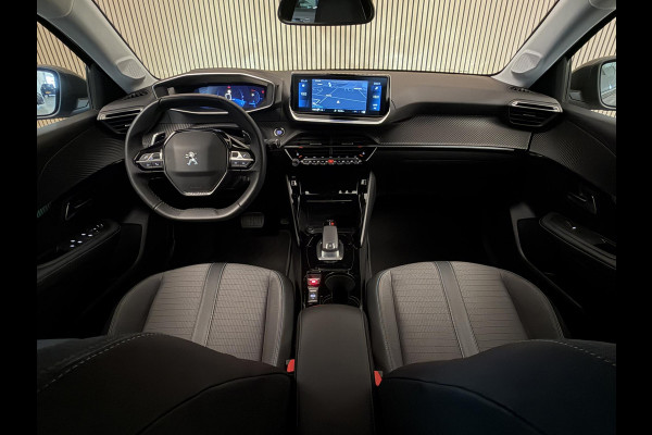 Peugeot 208 1.2 PureTech 100PK Aut. Allure Pack | Groot navi | adapt. Cruise | I-Cockpit | Incl. garantie