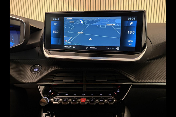 Peugeot 208 1.2 PureTech 100PK Aut. Allure Pack | Groot navi | adapt. Cruise | I-Cockpit | Incl. garantie