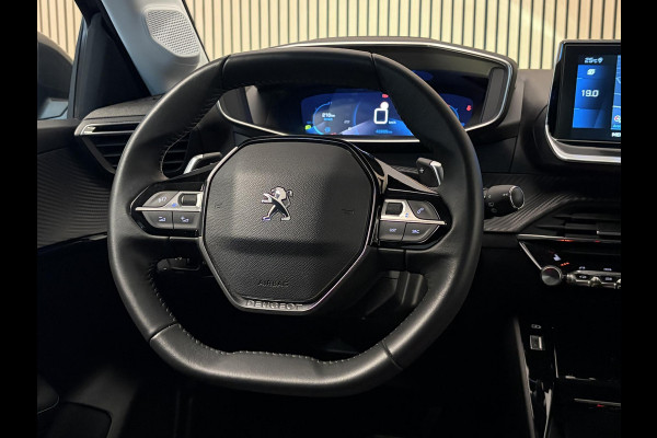 Peugeot 208 1.2 PureTech 100PK Aut. Allure Pack | Groot navi | adapt. Cruise | I-Cockpit | Incl. garantie