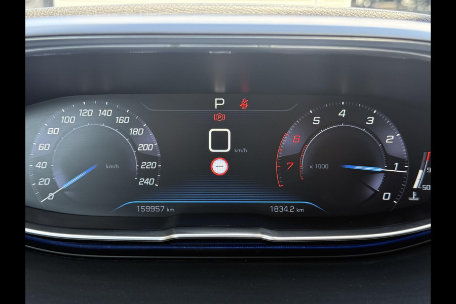 Peugeot 5008 1.2 PureTech Active 7p. 2e Eigenaar|Navi|Clima|Trekhaak|Carplay|Cruise|PDC|N.A.P|Leder|Nieuwe APK bij Aflevering