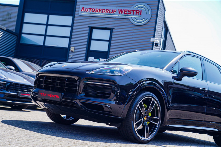 Porsche Cayenne 3.0 E-Hybrid Platinum Edition | Panorama | Sport Chrono | Lane Assist | Trekhaak | Luchtvering | Stoelventilatie